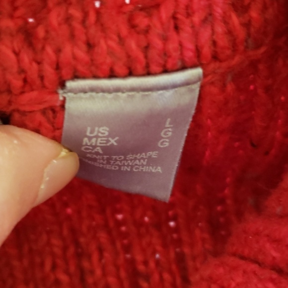 Sweater - Picture 5 of 7